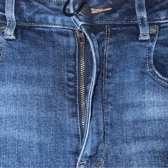 AEO High Rise Super Stretch & Flare Splattered Distressed Jeans - Picture 6 of 14